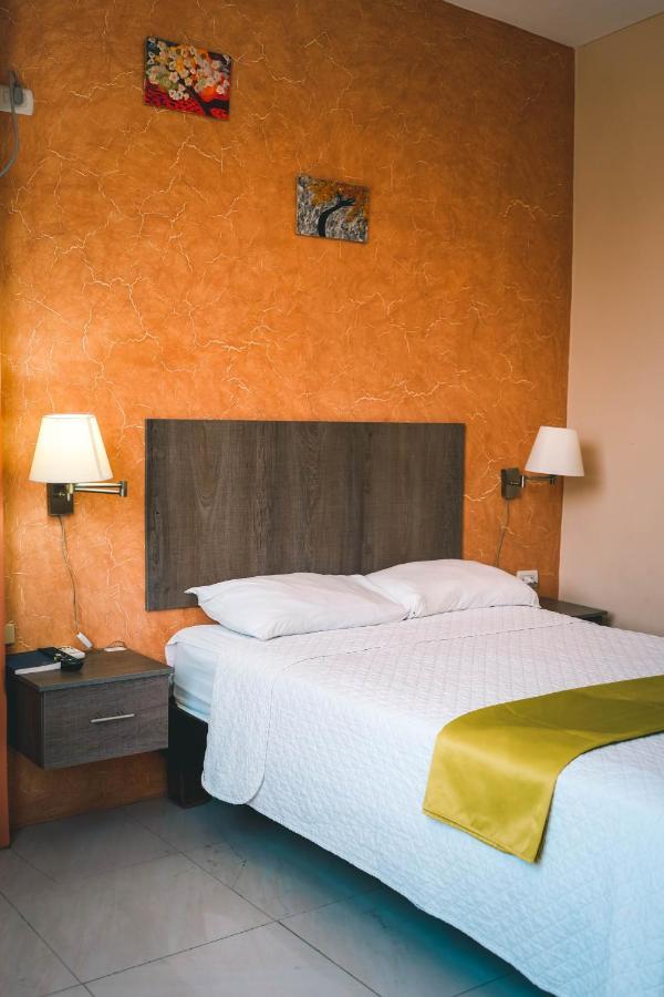 Hotel Manta Beach Madrigal Luaran gambar