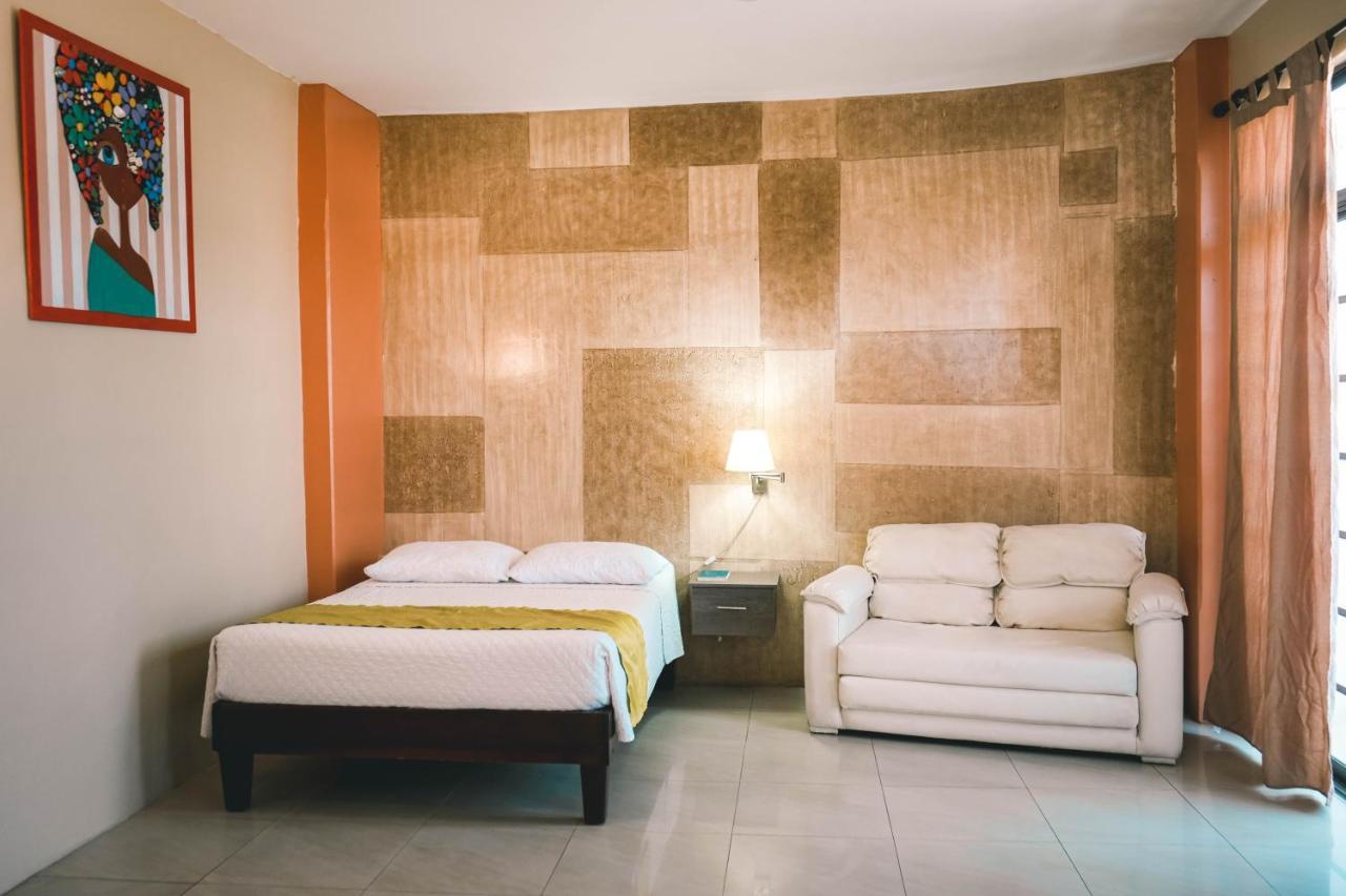 Hotel Manta Beach Madrigal Luaran gambar