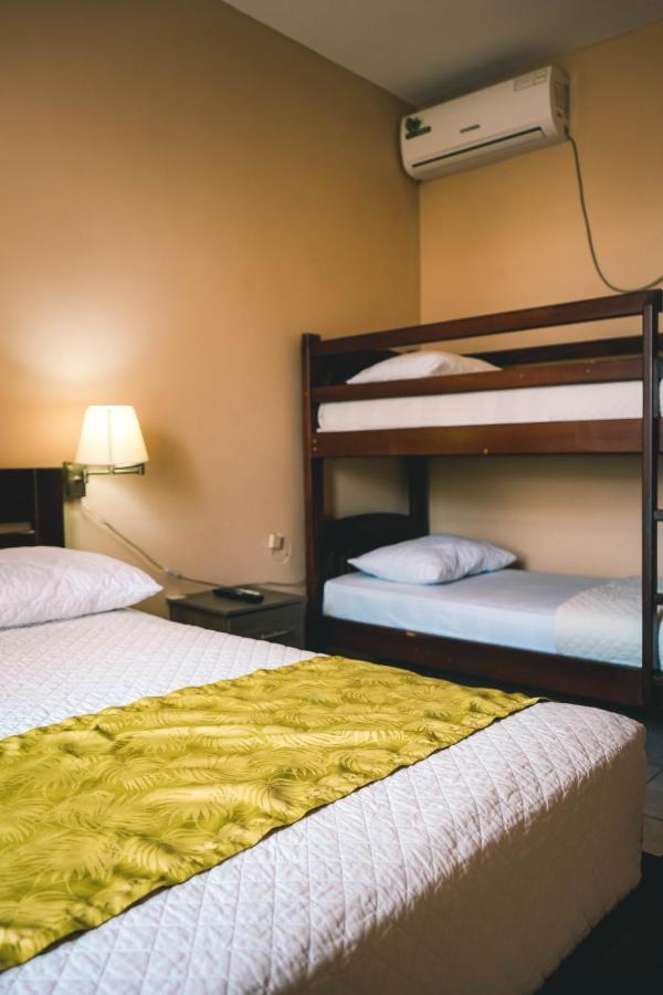Hotel Manta Beach Madrigal Luaran gambar